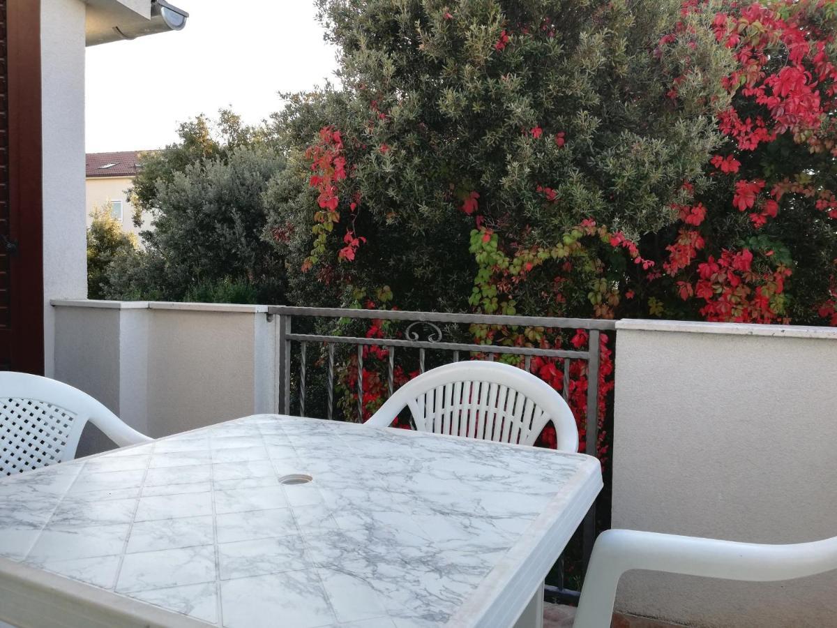Apartments Roko Lalin Pakoštane Dış mekan fotoğraf