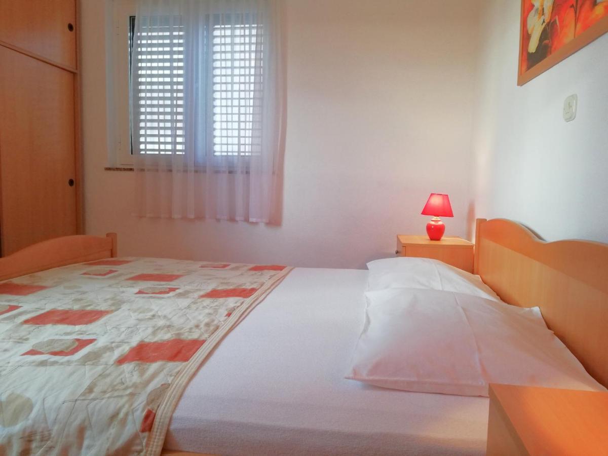Apartments Roko Lalin Pakoštane Dış mekan fotoğraf