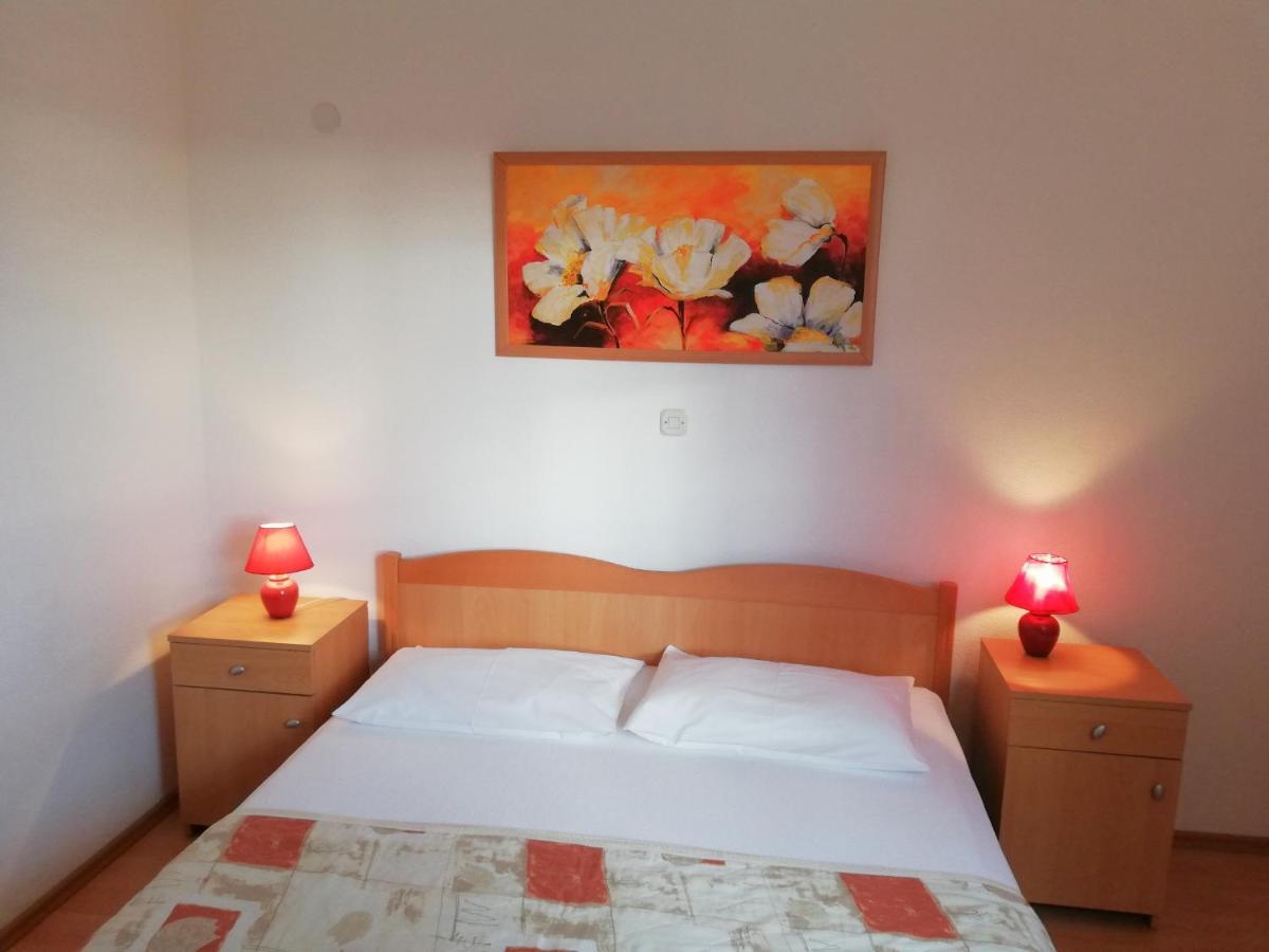 Apartments Roko Lalin Pakoštane Dış mekan fotoğraf